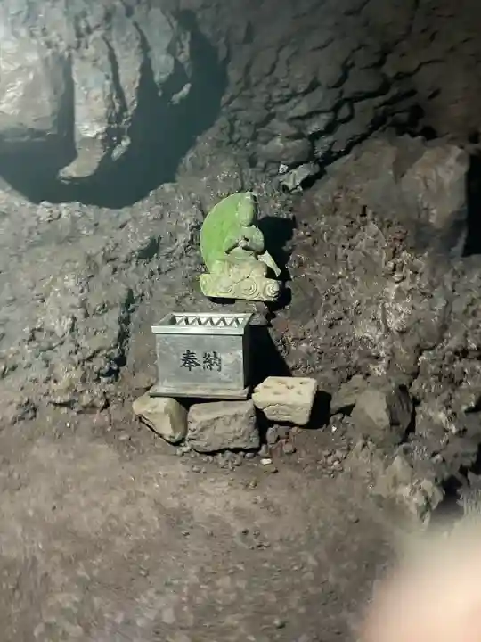 無戸室浅間神社(船津胎内神社)(山梨県)