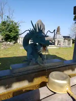 月山八幡宮の手水舎