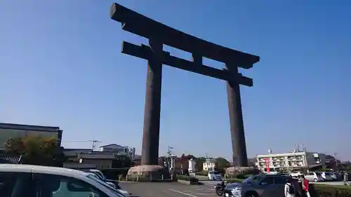 大神神社の鳥居