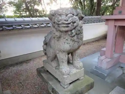 皆天満宮の狛犬