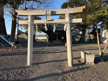 須田神社の{uncategorized: "未分類", other: "その他", undefined: "問題あり", building: "その他建物", grave: "お墓", sacred_gate: "鳥居", guardian: "狛犬", statue: "像", buddha: "仏像", history: "歴史", nature: "自然", garden: "庭園", animal: "動物", pagoda: "塔", temizu: "手水舎", mountain_gate: "山門・神門", sanctuary: "本殿・本堂", subordinate: "末社・摂社", art: "芸術", scenery: "景色", jizo: "地蔵", ema: "絵馬", goshuin: "御朱印", omikuji: "おみくじ", items: "授与品その他", amulet: "お守り", goshuincho: "御朱印帳", eats: "食事", festival: "お祭り", votive_dance: "神楽", shichigosan: "七五三参", wedding: "結婚式", experience: "体験その他", initially: "初詣", around: "周辺", anti_infection: "感染症対策"}