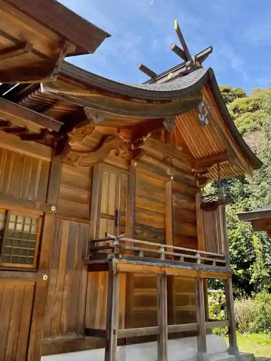 八幡神社の本殿・本堂