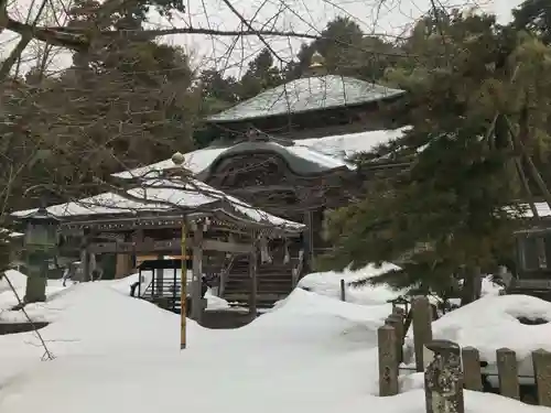 松尾寺の本殿・本堂