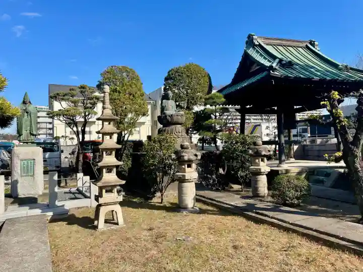本立寺(神奈川県)
