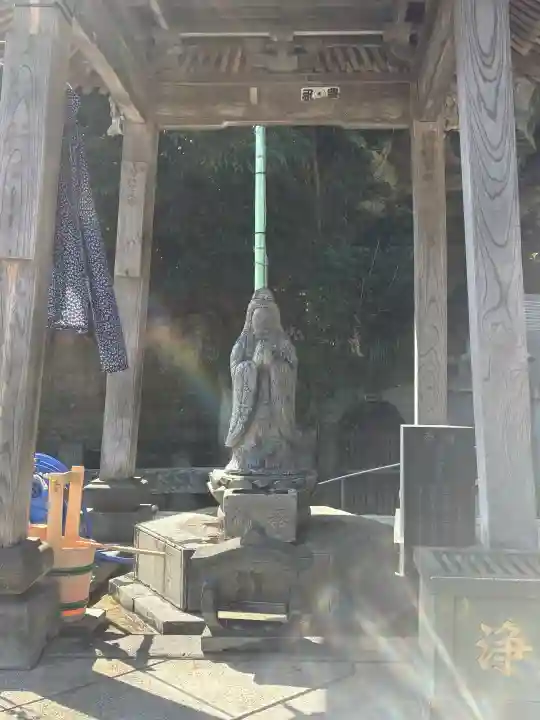 龍口寺の{uncategorized: "未分類", other: "その他", undefined: "問題あり", building: "その他建物", grave: "お墓", sacred_gate: "鳥居", guardian: "狛犬", statue: "像", buddha: "仏像", history: "歴史", nature: "自然", garden: "庭園", animal: "動物", pagoda: "塔", temizu: "手水舎", mountain_gate: "山門・神門", sanctuary: "本殿・本堂", subordinate: "末社・摂社", art: "芸術", scenery: "景色", jizo: "地蔵", ema: "絵馬", goshuin: "御朱印", omikuji: "おみくじ", items: "授与品その他", amulet: "お守り", goshuincho: "御朱印帳", eats: "食事", festival: "お祭り", votive_dance: "神楽", shichigosan: "七五三参", wedding: "結婚式", experience: "体験その他", initially: "初詣", around: "周辺", anti_infection: "感染症対策"}