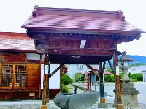 熊野神社の手水舎