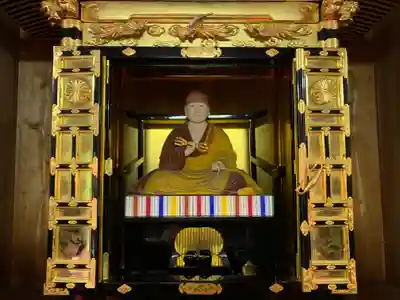 普門寺(切り絵御朱印発祥の寺)の像