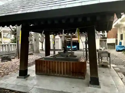 三吉神社の手水