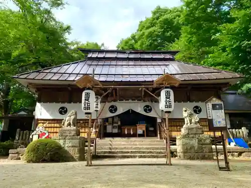 飯笠山神社の本殿・本堂