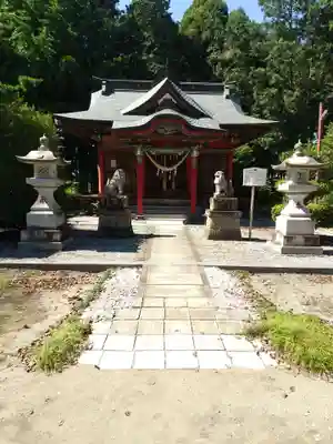 白髭神社の本殿・本堂