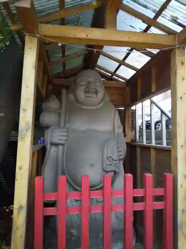 品川貴船神社の像