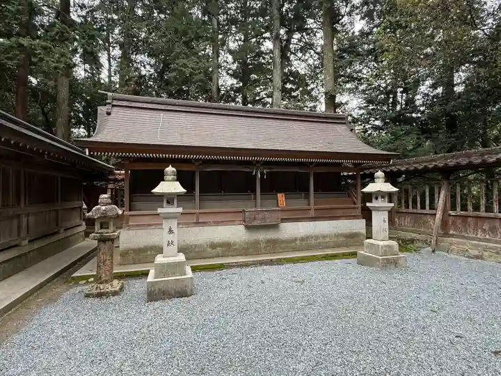 伊和神社の{uncategorized: "未分類", other: "その他", undefined: "問題あり", building: "その他建物", grave: "お墓", sacred_gate: "鳥居", guardian: "狛犬", statue: "像", buddha: "仏像", history: "歴史", nature: "自然", garden: "庭園", animal: "動物", pagoda: "塔", temizu: "手水舎", mountain_gate: "山門・神門", sanctuary: "本殿・本堂", subordinate: "末社・摂社", art: "芸術", scenery: "景色", jizo: "地蔵", ema: "絵馬", goshuin: "御朱印", omikuji: "おみくじ", items: "授与品その他", amulet: "お守り", goshuincho: "御朱印帳", eats: "食事", festival: "お祭り", votive_dance: "神楽", shichigosan: "七五三参", wedding: "結婚式", experience: "体験その他", initially: "初詣", around: "周辺", anti_infection: "感染症対策"}