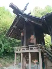 奥殿神社の本殿