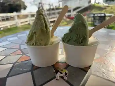 行元寺の{uncategorized: "未分類", other: "その他", undefined: "問題あり", building: "その他建物", grave: "お墓", sacred_gate: "鳥居", guardian: "狛犬", statue: "像", buddha: "仏像", history: "歴史", nature: "自然", garden: "庭園", animal: "動物", pagoda: "塔", temizu: "手水舎", mountain_gate: "山門・神門", sanctuary: "本殿・本堂", subordinate: "末社・摂社", art: "芸術", scenery: "景色", jizo: "地蔵", ema: "絵馬", goshuin: "御朱印", omikuji: "おみくじ", items: "授与品その他", amulet: "お守り", goshuincho: "御朱印帳", eats: "食事", festival: "お祭り", votive_dance: "神楽", shichigosan: "七五三参", wedding: "結婚式", experience: "体験その他", initially: "初詣", around: "周辺", anti_infection: "感染症対策"}