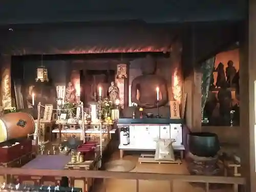 無動寺の本殿・本堂