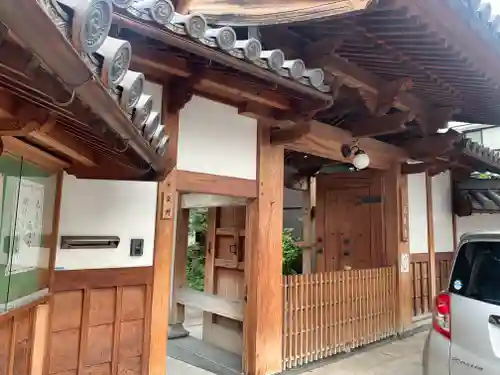 天性寺の山門・神門