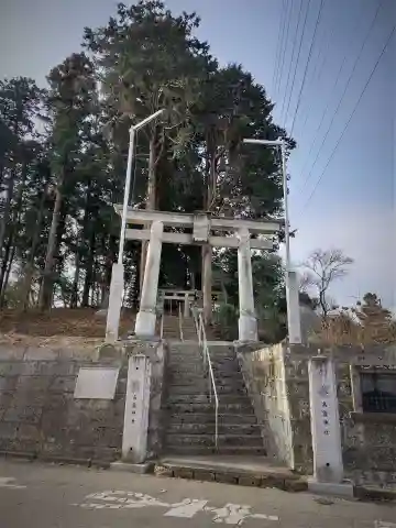 高靇神社の鳥居