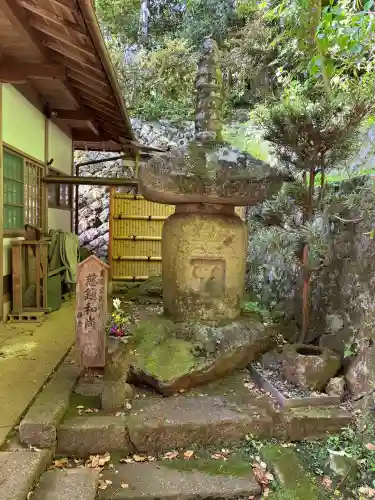 吉水辨財天堂の{uncategorized: "未分類", other: "その他", undefined: "問題あり", building: "その他建物", grave: "お墓", sacred_gate: "鳥居", guardian: "狛犬", statue: "像", buddha: "仏像", history: "歴史", nature: "自然", garden: "庭園", animal: "動物", pagoda: "塔", temizu: "手水舎", mountain_gate: "山門・神門", sanctuary: "本殿・本堂", subordinate: "末社・摂社", art: "芸術", scenery: "景色", jizo: "地蔵", ema: "絵馬", goshuin: "御朱印", omikuji: "おみくじ", items: "授与品その他", amulet: "お守り", goshuincho: "御朱印帳", eats: "食事", festival: "お祭り", votive_dance: "神楽", shichigosan: "七五三参", wedding: "結婚式", experience: "体験その他", initially: "初詣", around: "周辺", anti_infection: "感染症対策"}