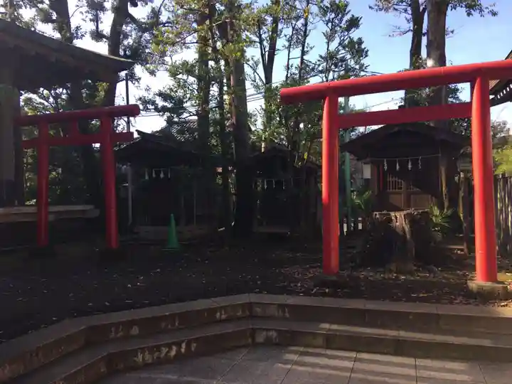 井草八幡宮の末社・摂社