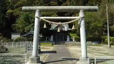 津神社の鳥居