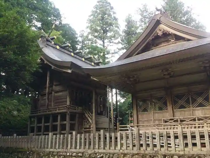 粟鹿神社の本殿・本堂