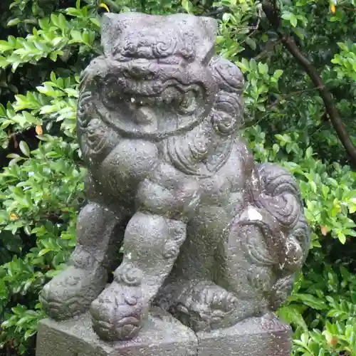 熊野神社の狛犬