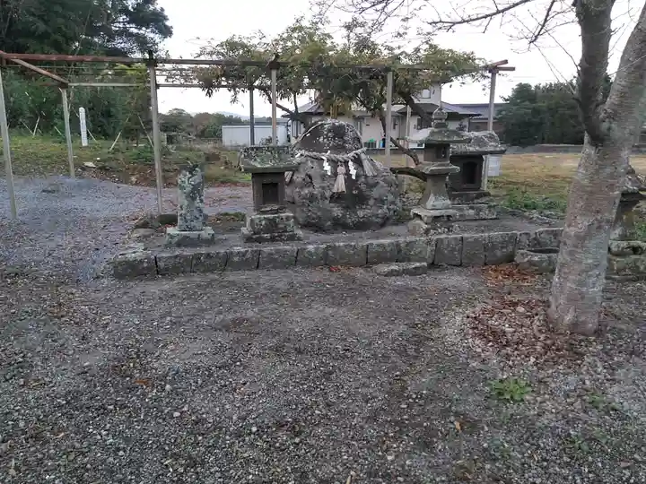 猫石貴船神社(大分県)