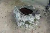 畝尾坐建土安神社(畝尾坐健土安神社)の手水舎