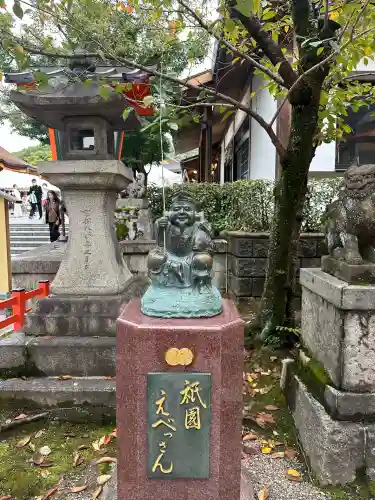 八坂神社(祇園さん)の像