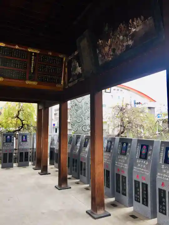 成田山川越別院の本殿・本堂