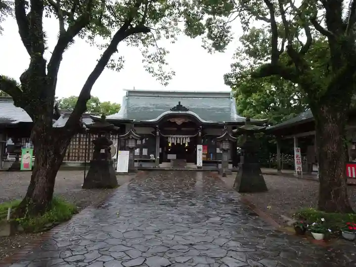 四山神社の本殿・本堂
