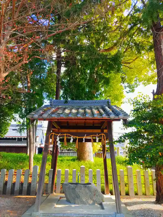 久米御縣神社の手水舎