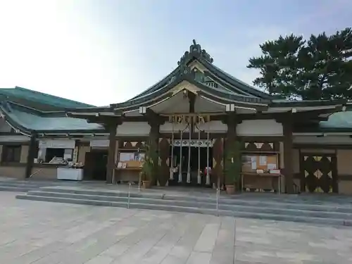 亀山八幡宮の本殿