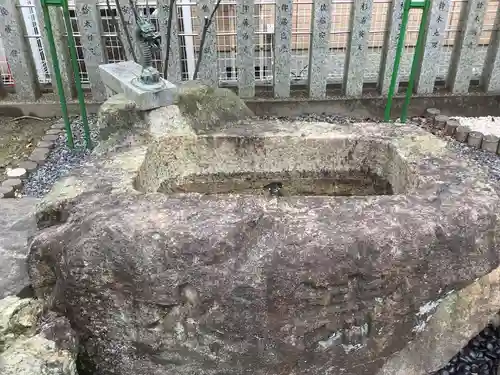 秋葉神社の手水舎