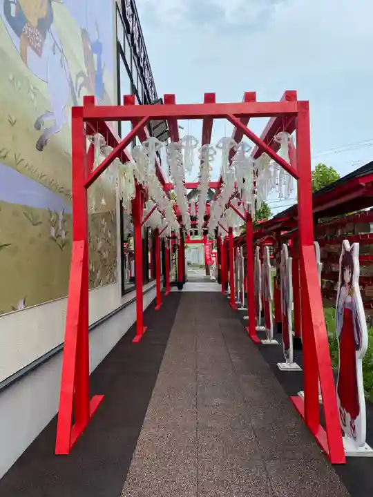 函館伏白稲荷神社の庭園