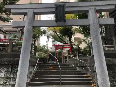 妻戀神社の鳥居