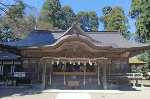 劒神社の本殿