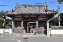 穴太寺の山門