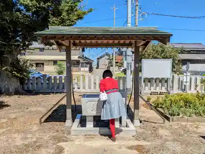春日神社の手水舎