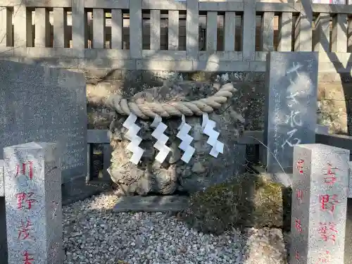 玉前神社の{uncategorized: "未分類", other: "その他", undefined: "問題あり", building: "その他建物", grave: "お墓", sacred_gate: "鳥居", guardian: "狛犬", statue: "像", buddha: "仏像", history: "歴史", nature: "自然", garden: "庭園", animal: "動物", pagoda: "塔", temizu: "手水舎", mountain_gate: "山門・神門", sanctuary: "本殿・本堂", subordinate: "末社・摂社", art: "芸術", scenery: "景色", jizo: "地蔵", ema: "絵馬", goshuin: "御朱印", omikuji: "おみくじ", items: "授与品その他", amulet: "お守り", goshuincho: "御朱印帳", eats: "食事", festival: "お祭り", votive_dance: "神楽", shichigosan: "七五三参", wedding: "結婚式", experience: "体験その他", initially: "初詣", around: "周辺", anti_infection: "感染症対策"}