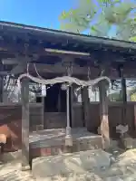 豊玉姫神社の{uncategorized: "未分類", other: "その他", undefined: "問題あり", building: "その他建物", grave: "お墓", sacred_gate: "鳥居", guardian: "狛犬", statue: "像", buddha: "仏像", history: "歴史", nature: "自然", garden: "庭園", animal: "動物", pagoda: "塔", temizu: "手水舎", mountain_gate: "山門・神門", sanctuary: "本殿・本堂", subordinate: "末社・摂社", art: "芸術", scenery: "景色", jizo: "地蔵", ema: "絵馬", goshuin: "御朱印", omikuji: "おみくじ", items: "授与品その他", amulet: "お守り", goshuincho: "御朱印帳", eats: "食事", festival: "お祭り", votive_dance: "神楽", shichigosan: "七五三参", wedding: "結婚式", experience: "体験その他", initially: "初詣", around: "周辺", anti_infection: "感染症対策"}