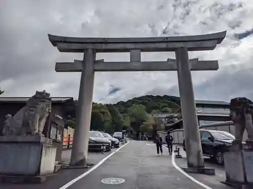 京都霊山護國神社の鳥居