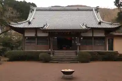 長光寺の本殿・本堂