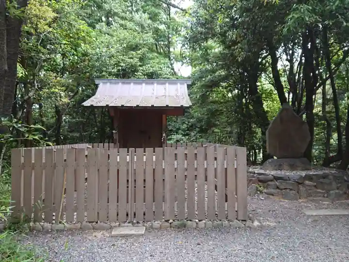 氷上姉子神社(熱田神宮摂社)の末社・摂社