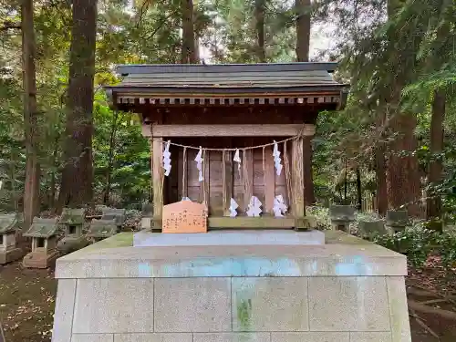 胎安神社の末社