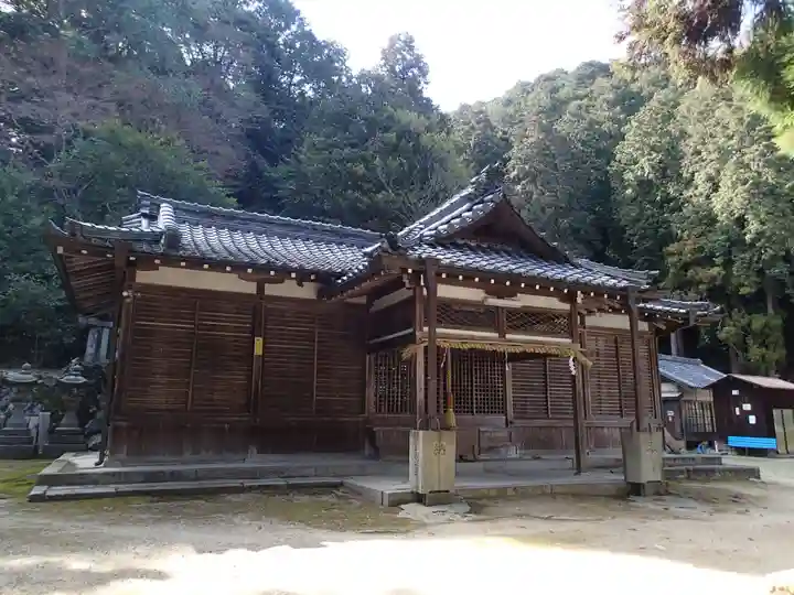 駒形大重神社の本殿・本堂