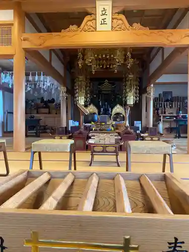 蓮性院の本殿・本堂