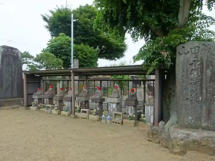 権現神社の地蔵