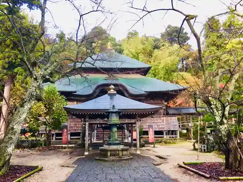 松尾寺の本殿・本堂