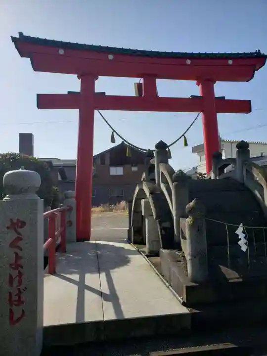 總社 和田八幡宮の鳥居